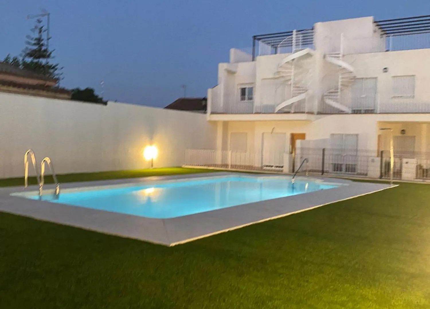 Apartamento Turistico Damajuana Espartinas
